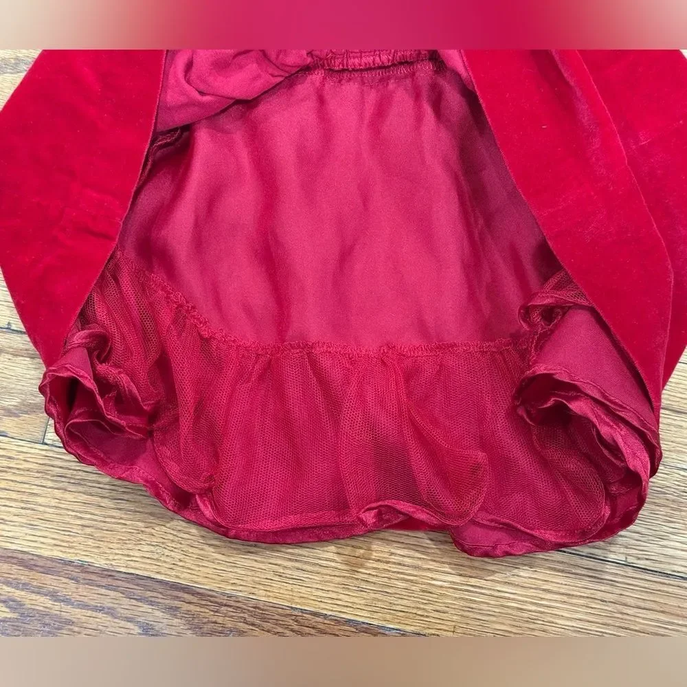 Children’s Place Red Velvet Baby Girls Short Sleeve Dress size 12 months Holiday
